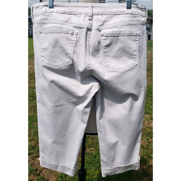 Not Your Daughters Jeans Capris Khaki Tan Cuffed Stretch Womens Sz 16P Lift Tuck - Picture 14 of 16